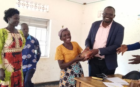 Kole North : MP Dr. Opio Acuti Launches 360m Ugx crop insurance payment to farmers
