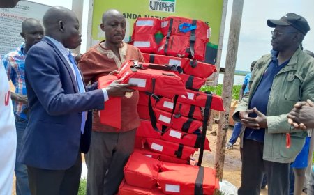 Obongi Boat Operators Receives  Life Jabckts From MP Dr.Didi George