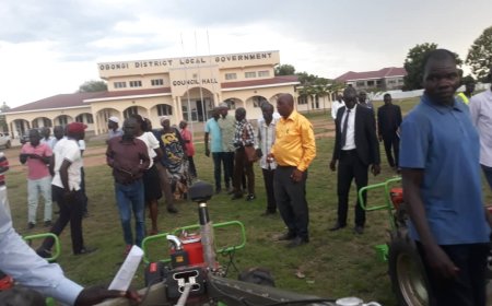 Obongi: RDC Hasaka hands over Seven Tractors To Farmers