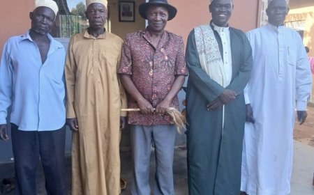 Alur Kingdom & Zombo Muslim District Leaders Hold Talks to Foster Unity and Development